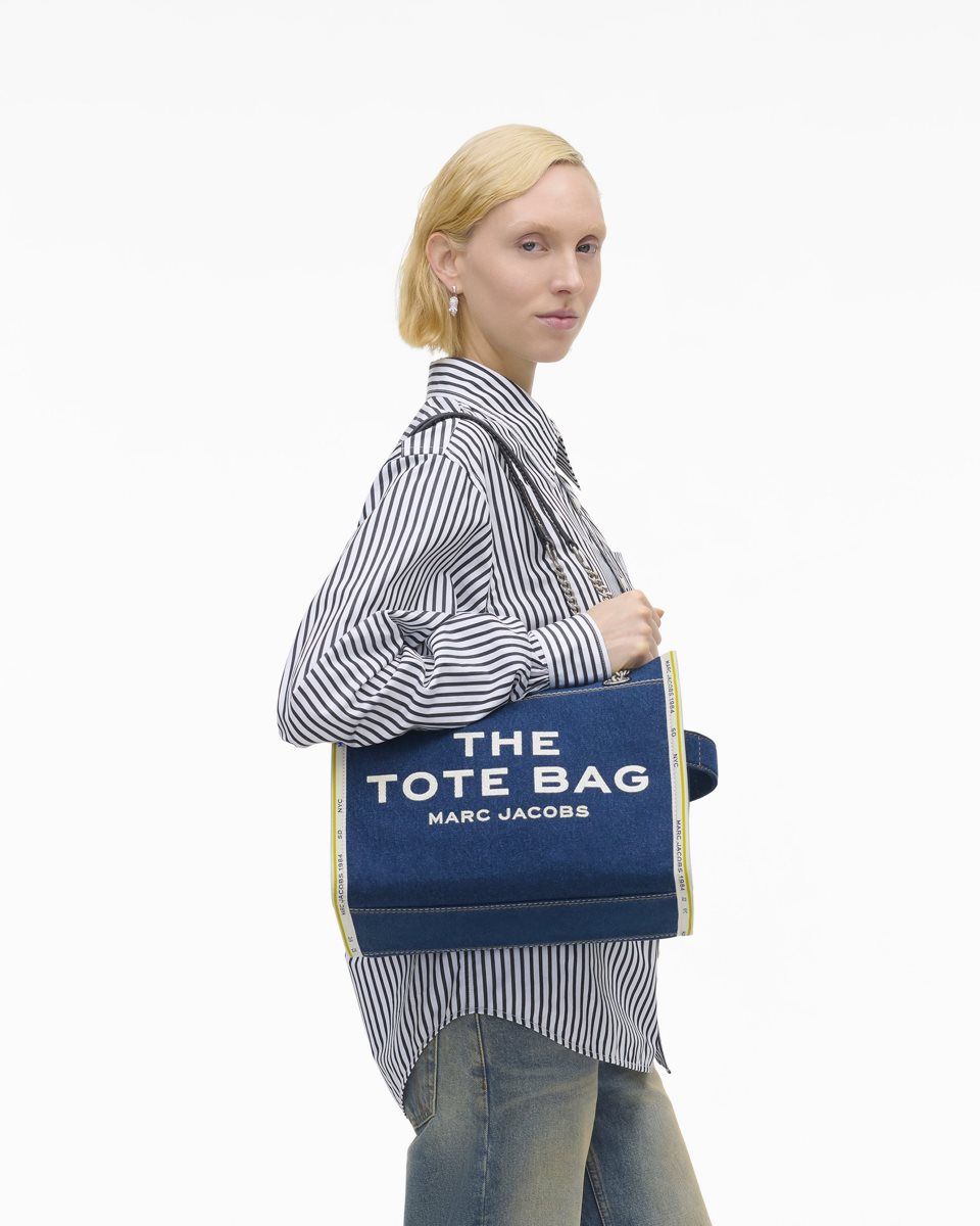 The Tote Bag Marc Jacobs The Denim Chain Medium Tote Bag γυναικεια σκούρο ανοιχτο μπλε | 914538AZO