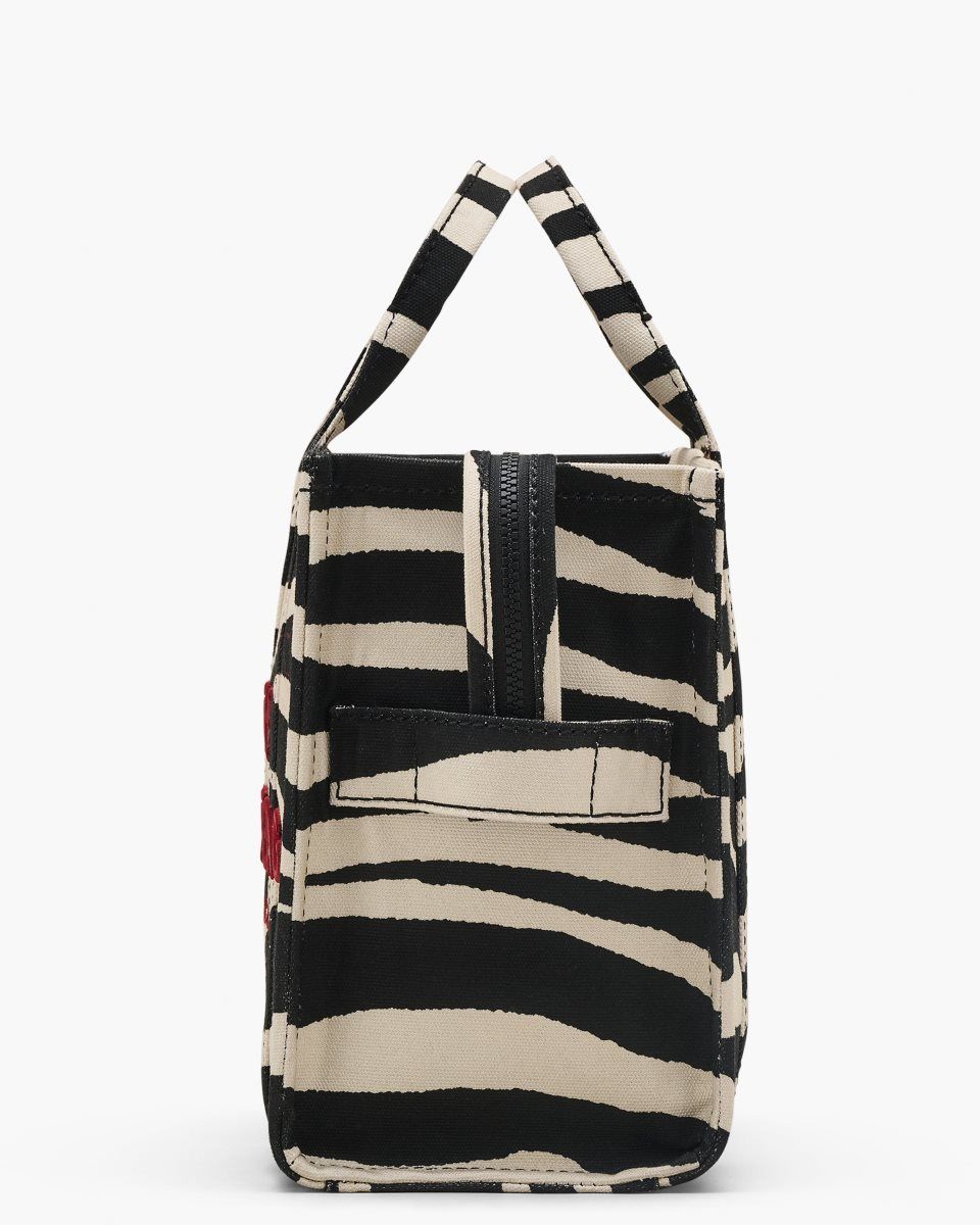 The Tote Bag Marc Jacobs The Zebra Canvas Medium Tote Bag γυναικεια μαυρα ασπρα | 123768KPQ